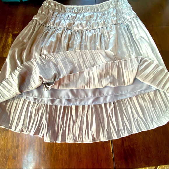 Vintage Sundance Dove Gray Silky A-line Skirt Size 14 - Picture 1 of 12